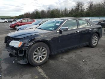  Salvage Chrysler 300