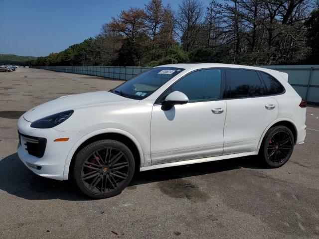  Salvage Porsche Cayenne