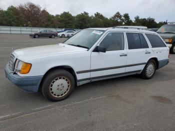  Salvage Mercedes-Benz 300-Class