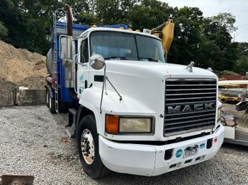  Salvage Mack 600 Ch600