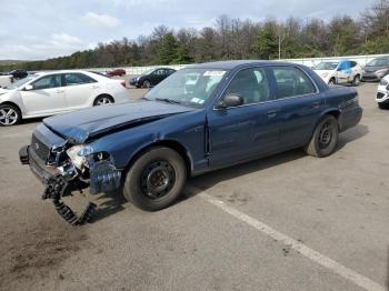  Salvage Ford Crown Vic