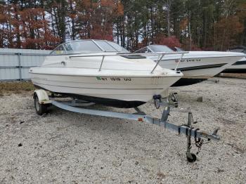  Salvage Bayliner Capri Cudd