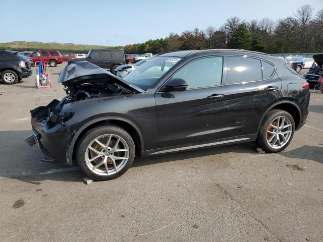  Salvage Alfa Romeo Stelvio