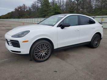  Salvage Porsche Cayenne