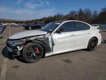  Salvage Alfa Romeo Giulia