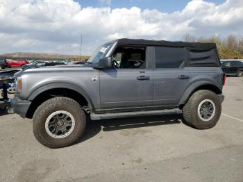  Salvage Ford Bronco