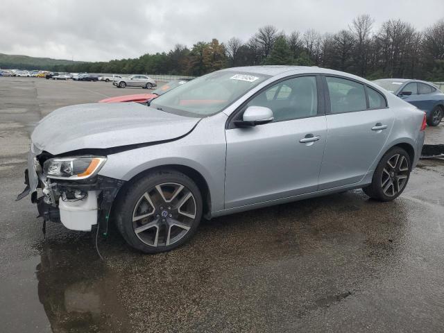  Salvage Volvo S60