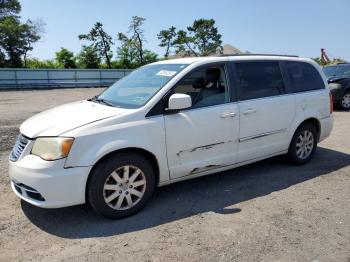  Salvage Chrysler Town & Country