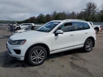  Salvage Volkswagen Touareg