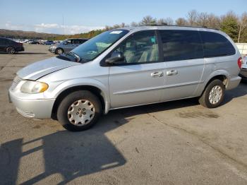  Salvage Chrysler Minivan