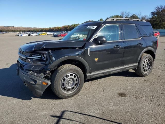  Salvage Ford Bronco