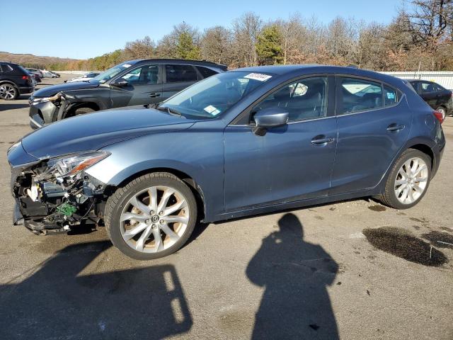  Salvage Mazda 3