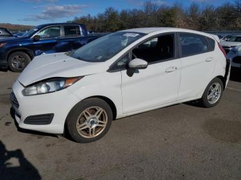  Salvage Ford Fiesta