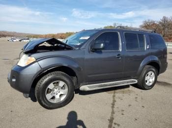  Salvage Nissan Pathfinder