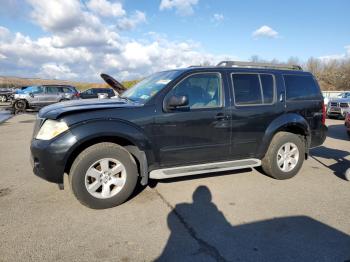  Salvage Nissan Pathfinder