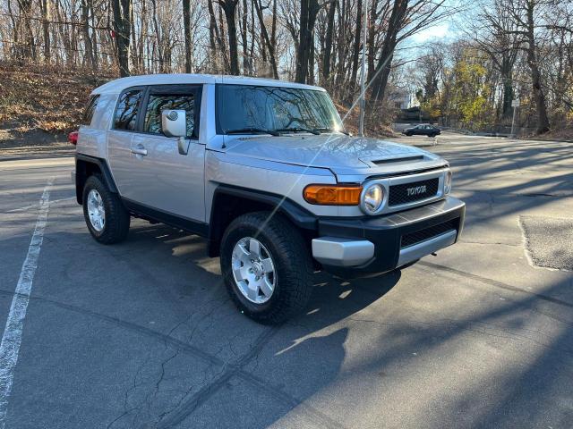  Salvage Toyota FJ Cruiser