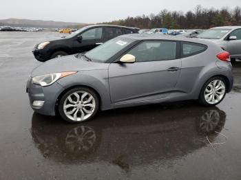  Salvage Hyundai VELOSTER