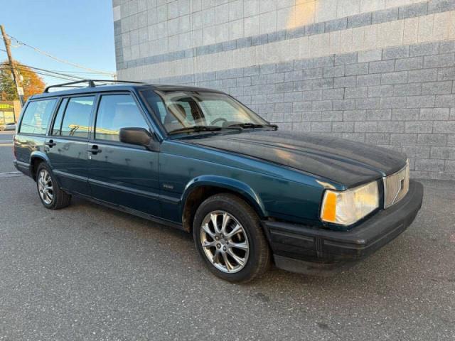  Salvage Volvo 940