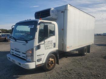  Salvage Isuzu Npr