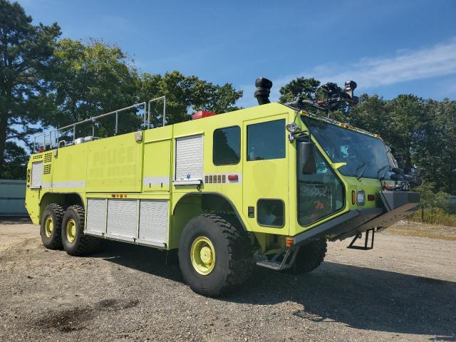  Salvage Oshkosh Motor Truck  Low Tilt T