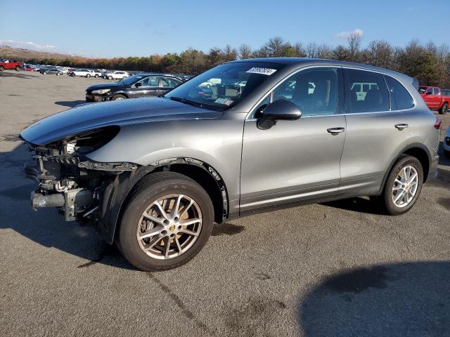  Salvage Porsche Cayenne