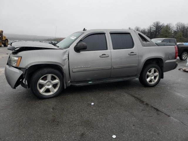  Salvage Chevrolet Avalanche