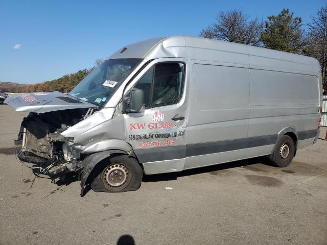  Salvage Mercedes-Benz Sprinter