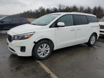  Salvage Kia Sedona