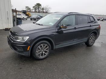  Salvage Volkswagen Tiguan