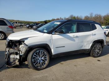  Salvage Jeep Compass