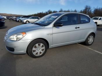  Salvage Hyundai ACCENT