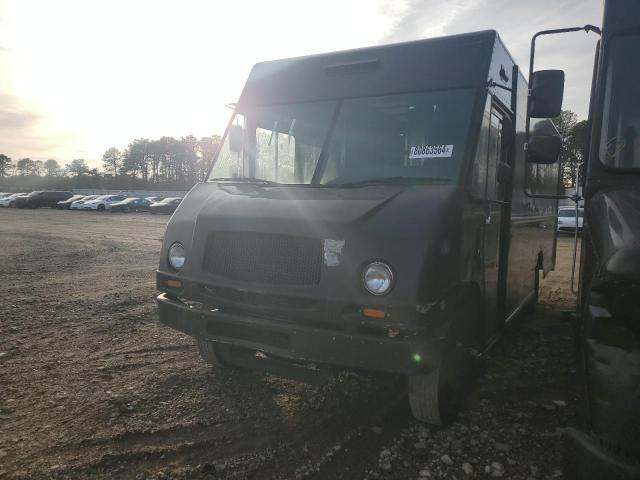  Salvage Freightliner Chassis M