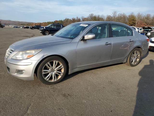  Salvage Hyundai Genesis