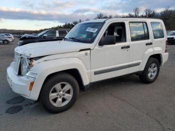  Salvage Jeep Liberty