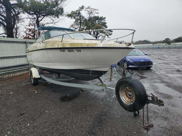  Salvage Bayliner 2105 Capri