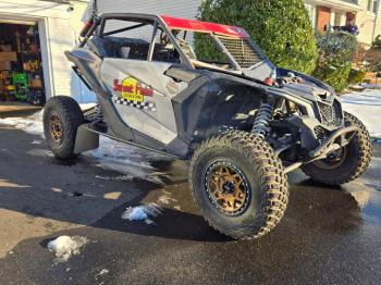  Salvage Can-Am Maverick X