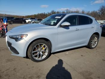  Salvage Alfa Romeo Stelvio