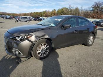  Salvage Mazda 3