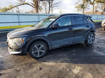  Salvage Kia Niro