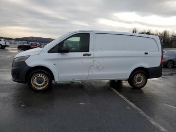  Salvage Mercedes-Benz Metris