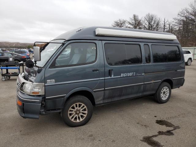  Salvage Toyota Hiace