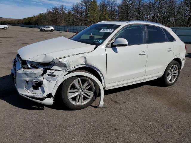  Salvage Audi Q3