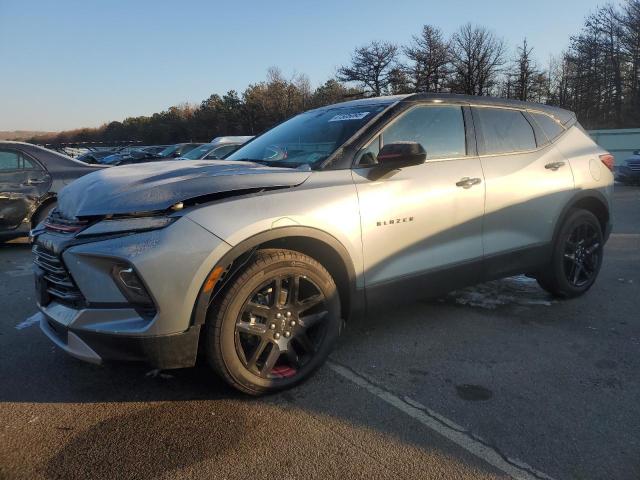  Salvage Chevrolet Blazer