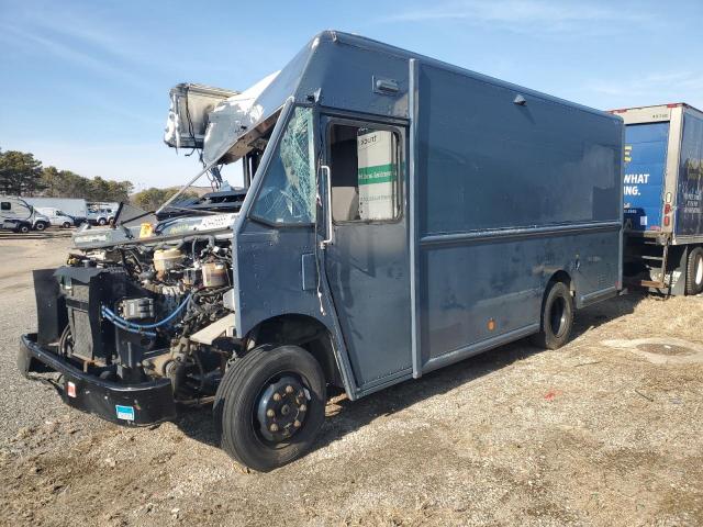  Salvage Freightliner Chassis M