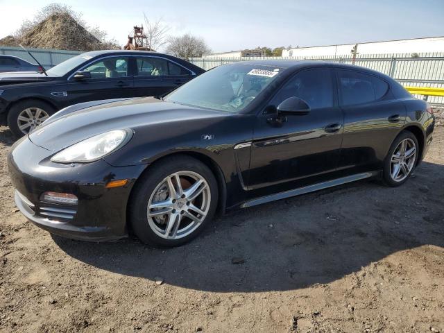  Salvage Porsche Panamera