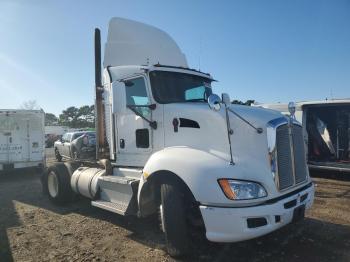  Salvage Kenworth Constructi