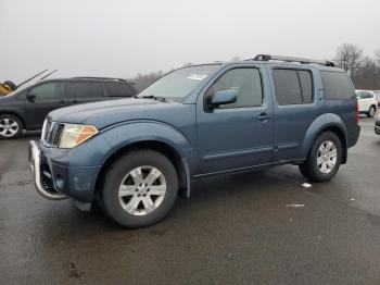  Salvage Nissan Pathfinder