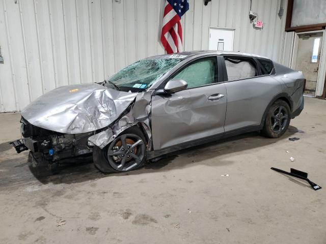  Salvage Kia K4 Lx