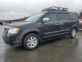  Salvage Chrysler Minivan