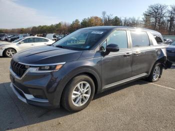 Salvage Kia Carnival
